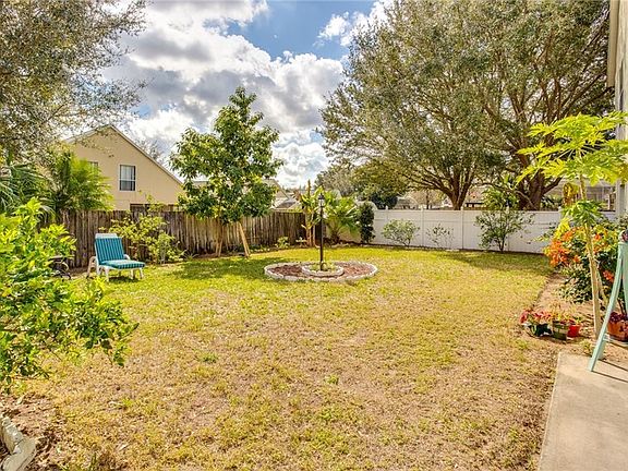 5th image of 15550 Bay Vista Dr