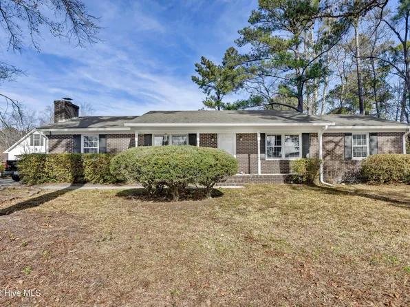 111 Deerwood Drive, Wilmington, NC 28405