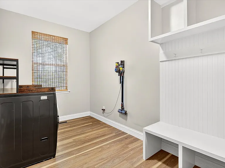 415 Filipp Ln — Photo 62