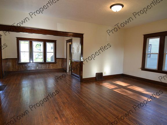 4th image of 609 Ida St