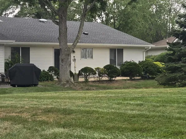 742A Pompton Road, Monroe, NJ 08831