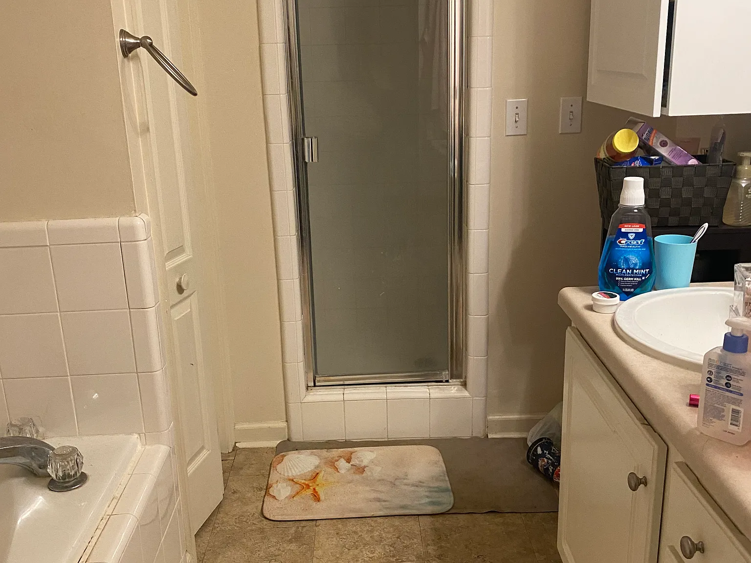 4 bed, 1714 sqft, $2,700 — Photo 4