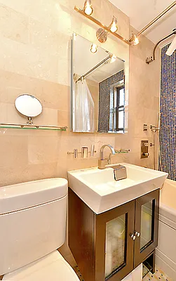 Sold by RES New York | media 21