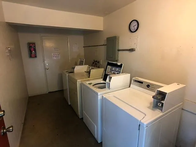 2116 Santa Clara Ave #K — Photo 10
