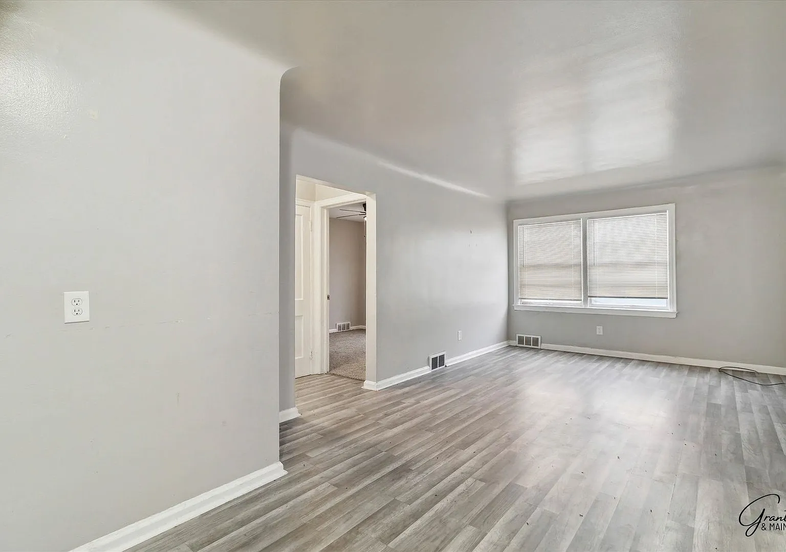 Puritan Manor — Photo 4