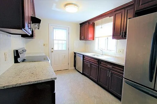 27 Fallon Ct Photo 1