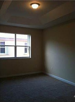 5th image of 12973 SW 134th Ter #11/9