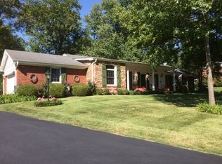 1823 Bopp Rd, Saint Louis, MO 63131