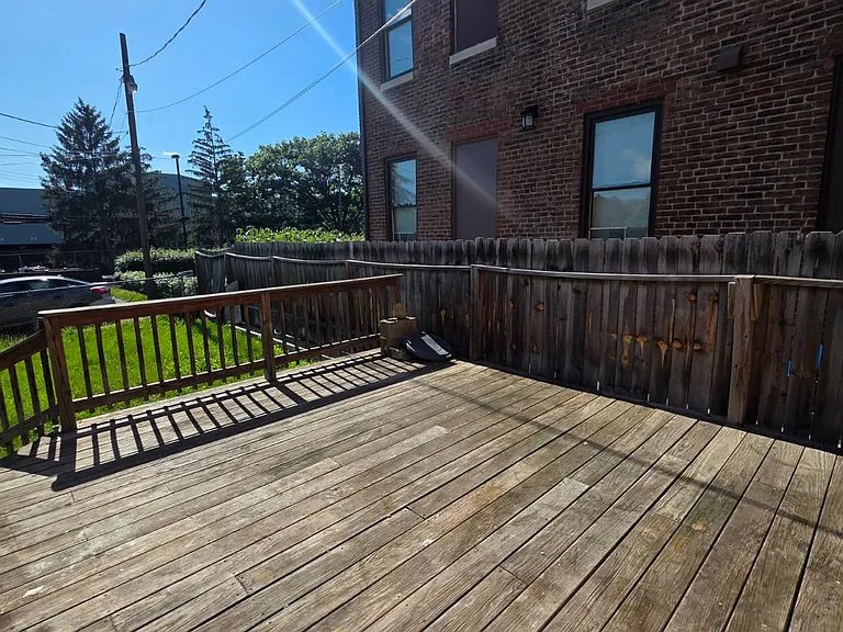 1609 Brighton Pl — Photo 10