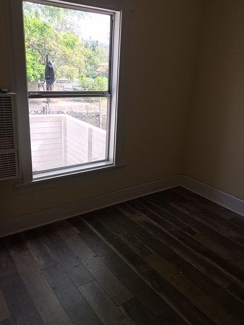 2nd image of 224 N Avenue 54