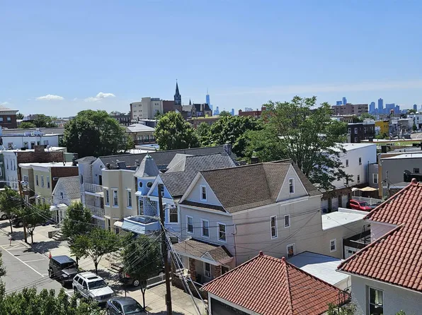 1700 Kennedy Boulevard image 1 of 20