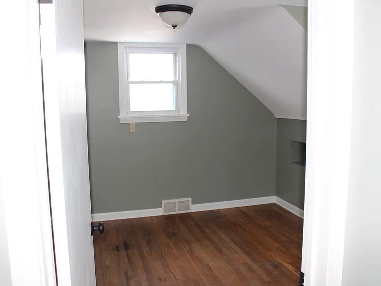13553 Mayfield Rd — Photo 11