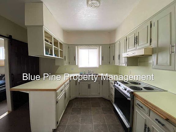 2nd image of 240 I St Unit 1