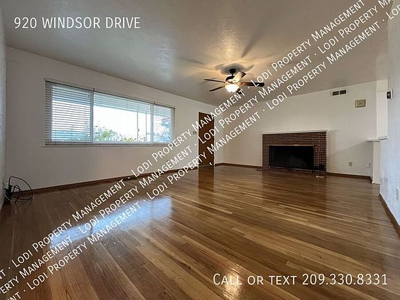 5th image of 920 Windsor Dr