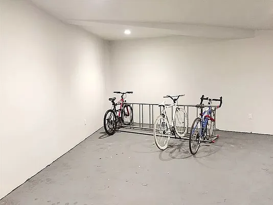 Rented by Rentopia | media 10