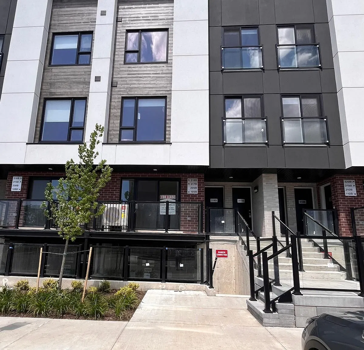 2 bed, $2,350 — Photo 1