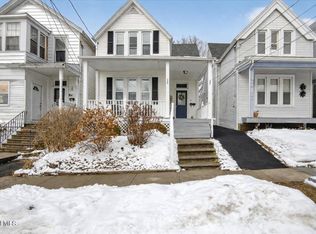 14 Parkview Court, Troy, NY 12180