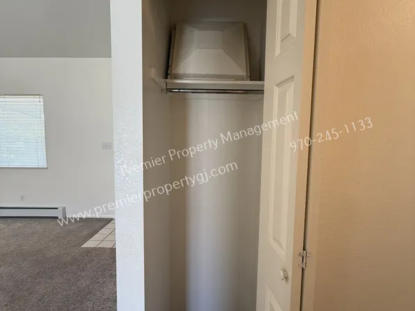 612 Round Table Rd, Grand Junction, CO 81504