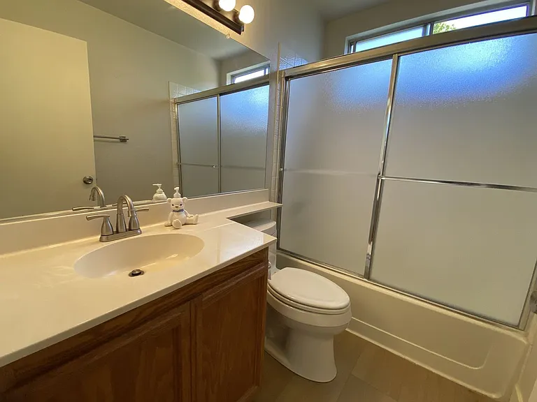 8524 Oak Harbour Ct — Photo 21