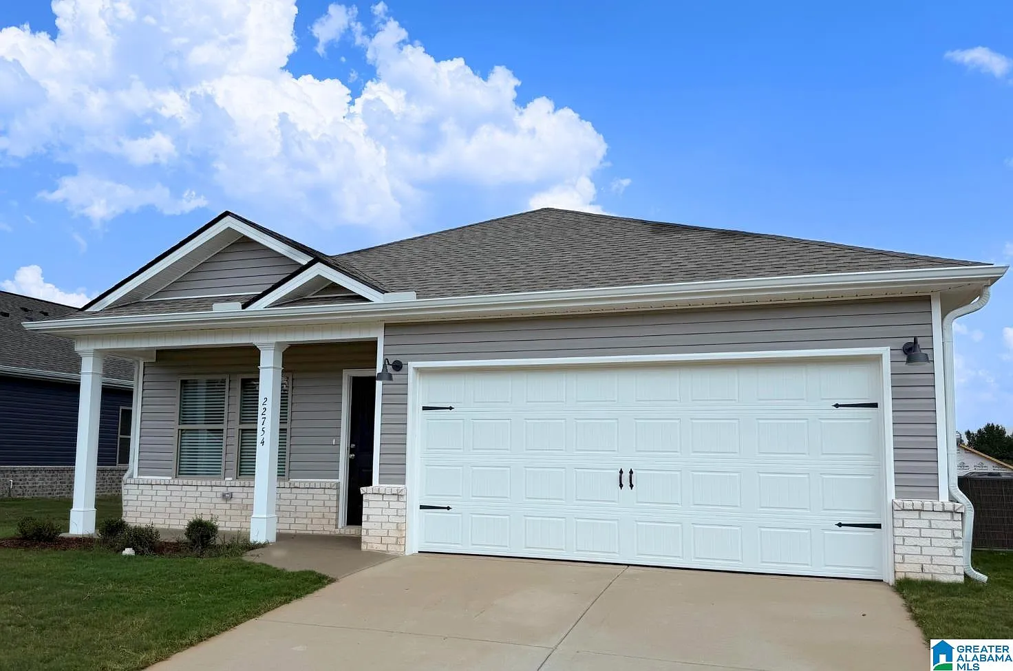 3 bed, 2.0 bath, 1474 sqft, $1,650 — Photo 2