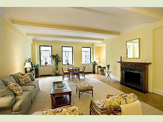 Sold by Stribling | media 13