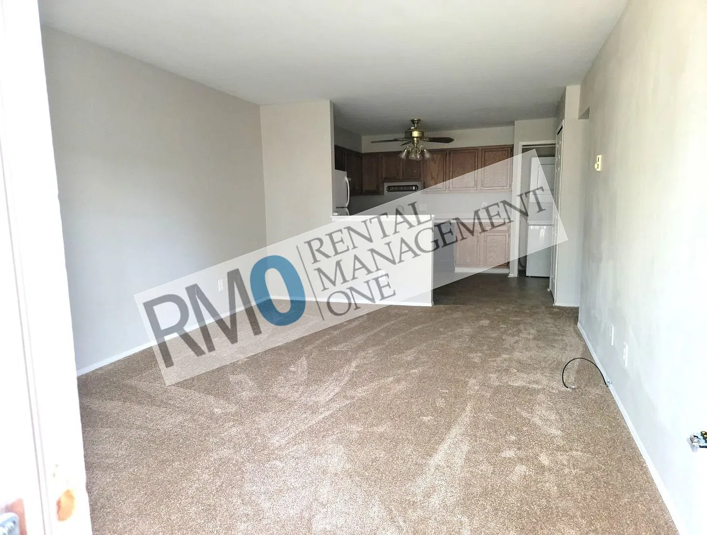 Charming unit in a quiet neighborhood — Photo 2