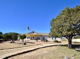 198 Rim Rock Cir W, Hunt, TX 78024