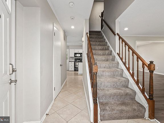 4th image of 16004 Laconia Cir