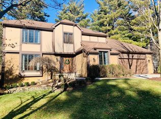 366 Delegate Dr, Columbus, OH 43235