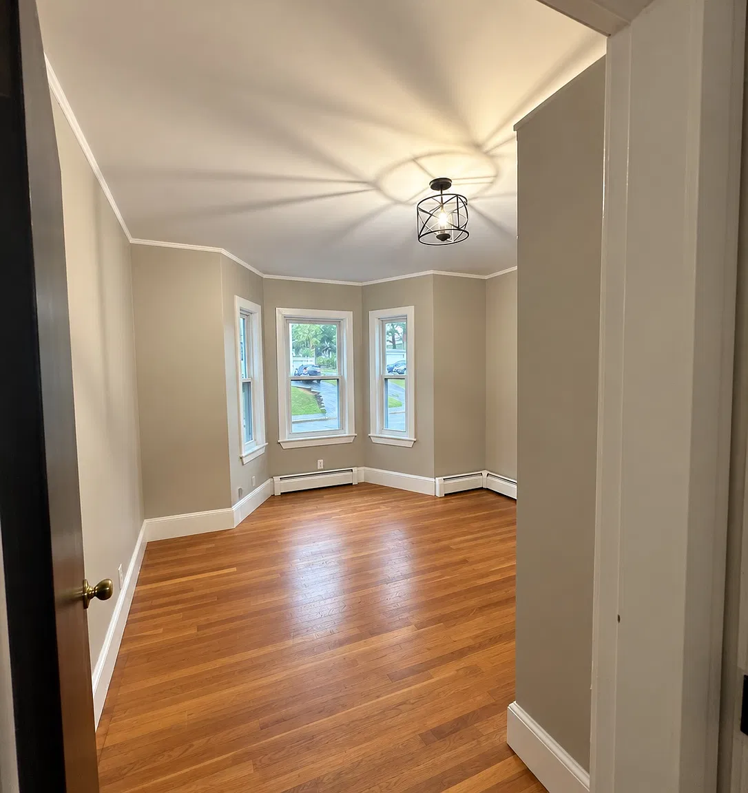 2 bed, 1100 sqft, $2,200 — Photo 3