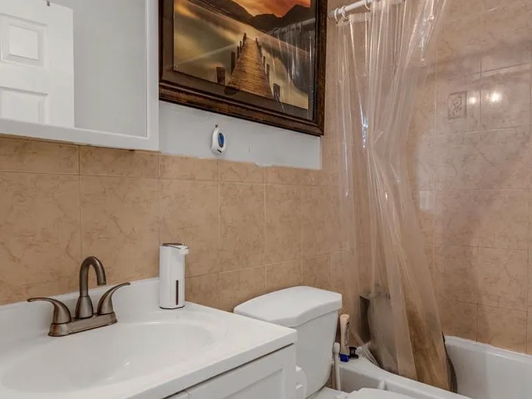 406 Pierce St #1 — Photo 12