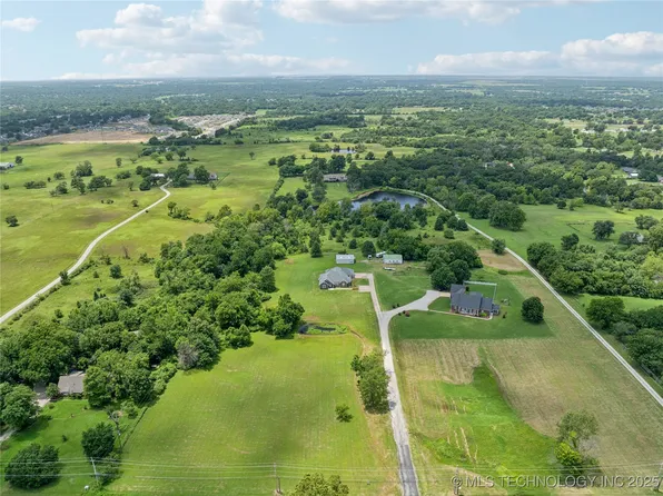 273 South Ave, Broken Arrow, OK 74014