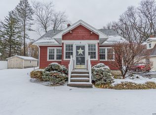 152 Giffords Church Rd, Schenectady, NY 12306
