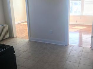 131 Woodlawn Ave APT 11, Jersey City, NJ 07305