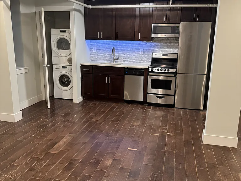 400 W 128th St #9A — Photo 5