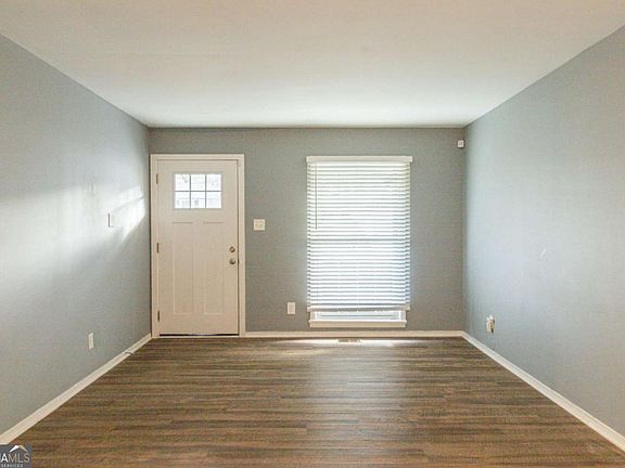 2nd image of 3597 Fairlane Dr NW