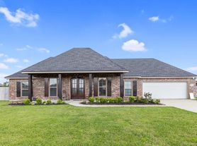 Mignonette Oaks Townhomes - 1711 Mignonette Ln Lake Charles LA | Zillow