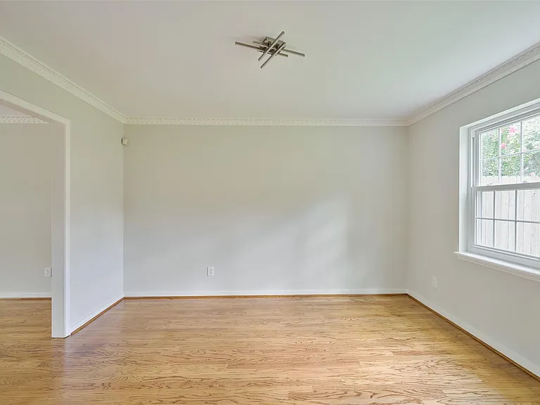 12402 Stafford Springs Dr — Photo 7