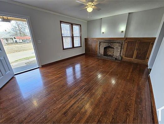 3rd image of 308 SE 26th St