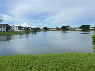 254 Chatham E #M, West Palm Beach, FL 33417