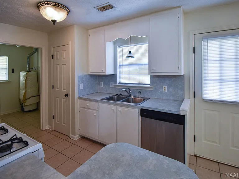 109 Mountain Laurel Rd — Photo 59