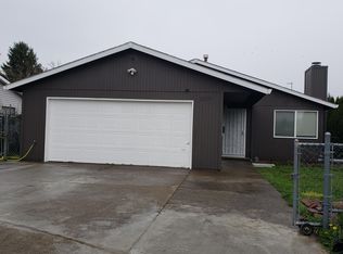 9337 SE Raymond St, Portland, OR 97266