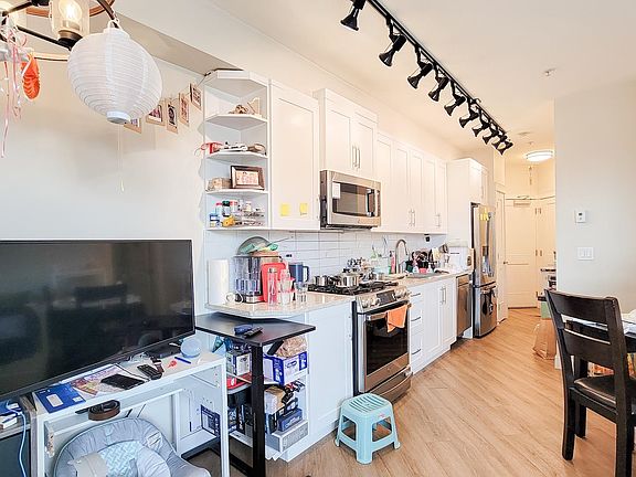 5th image of 11077 Ravine Rd #326