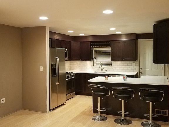 5th image of 2223 Kimball St