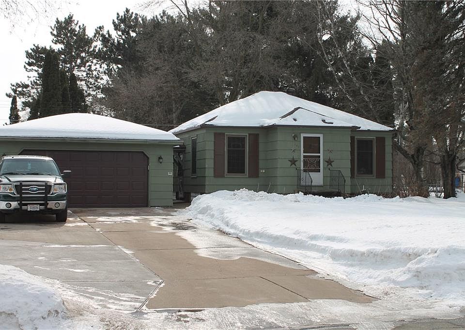 1st image of 180 Elm Ave W