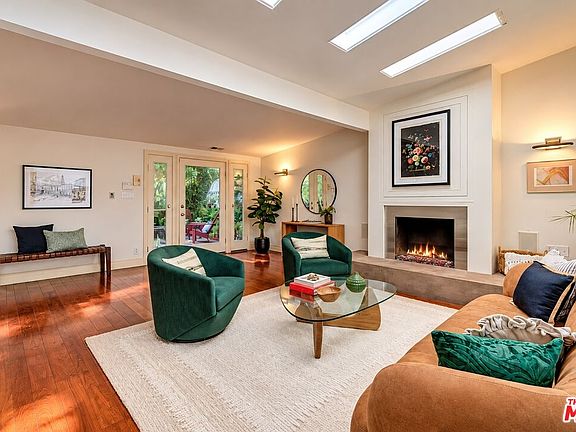 2nd image of 8513 Walnut Dr