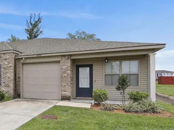 3052 S Roth Ave, Gonzales, LA 70737