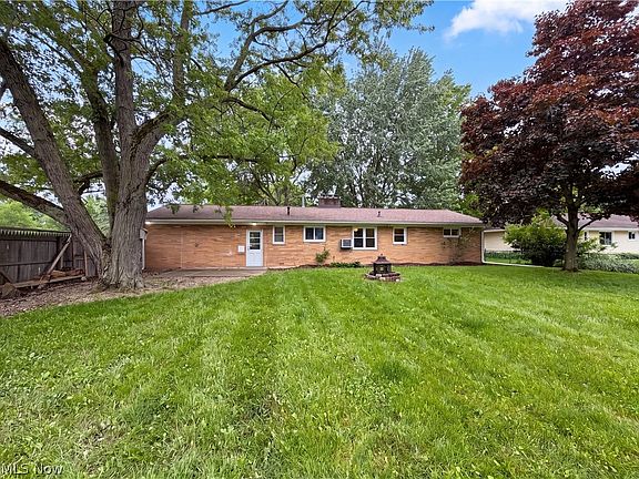 5th image of 36700 Lakeland Dr