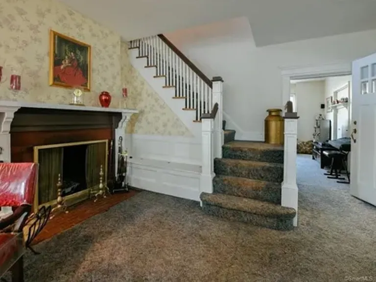1544 Stanley St — Photo 14
