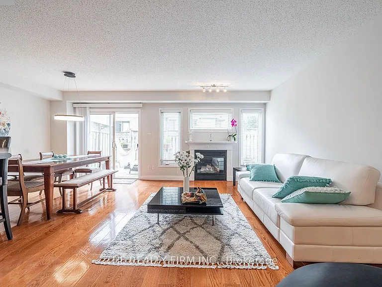 320 Ambleside Dr #30 — Photo 9
